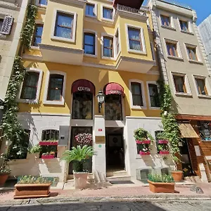 3* فندق اوتوبيرا